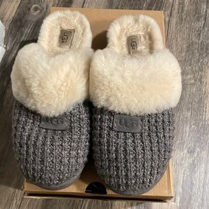 Ugg slides with tan insides